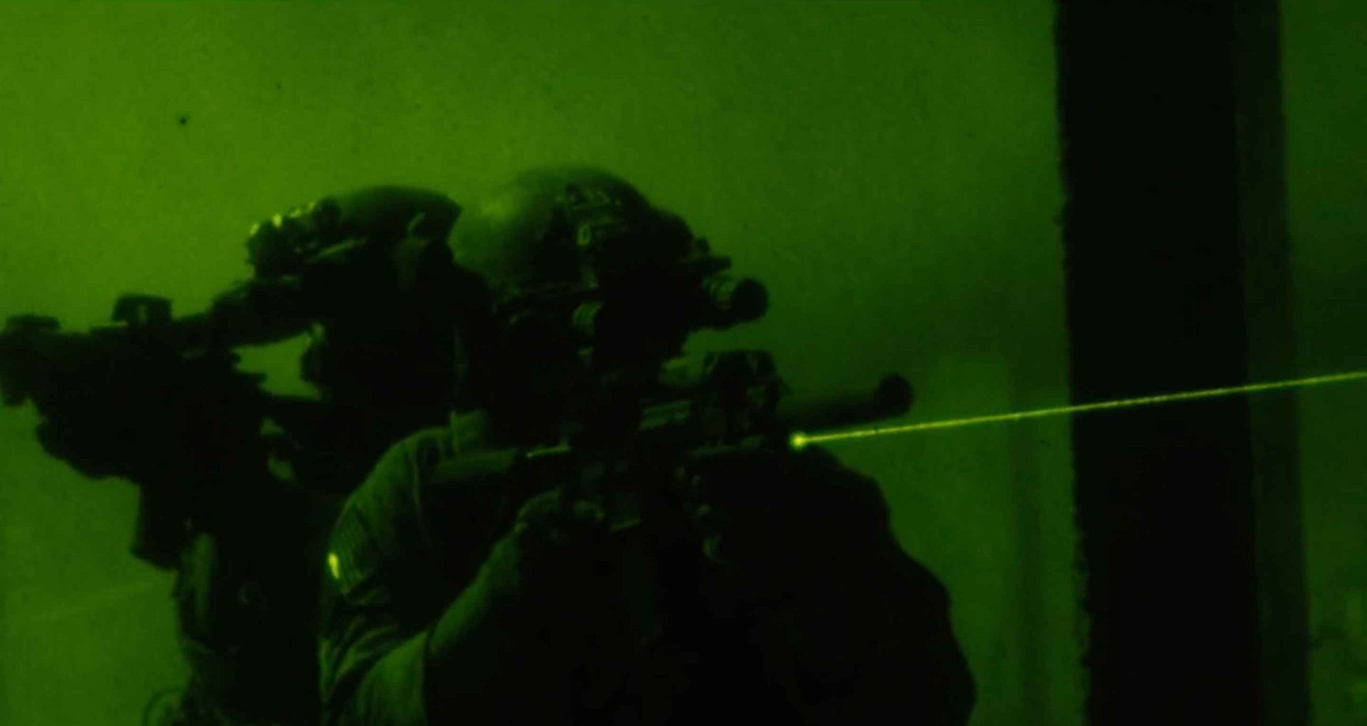 Zero Dark Thirty 2012 Soldiers using night vision goggles and lasers