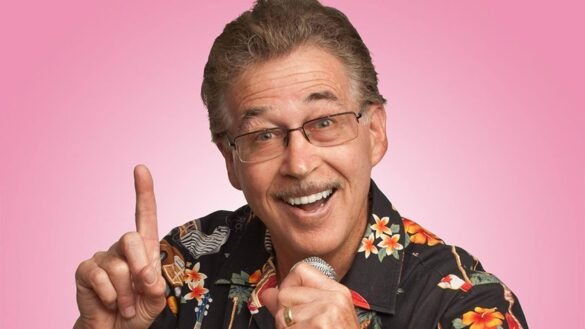 Jack Hartmann with his finger up - Jack Hartmann Net Worth