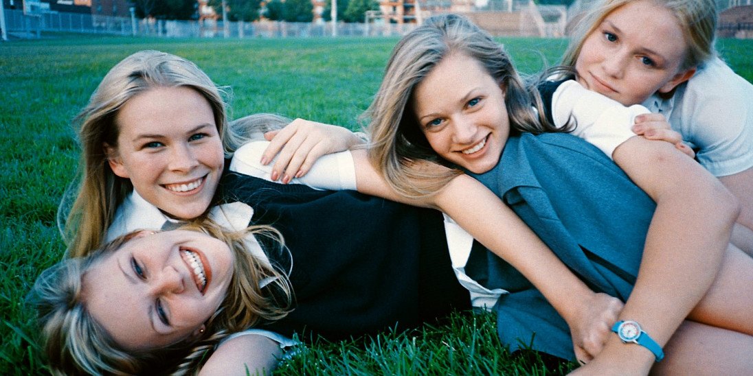 The Virgin Suicides (1999)