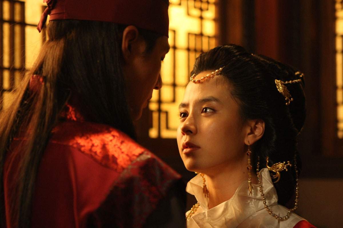 A Frozen Flower - Movies from Asia about Infidelity