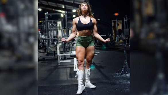 Monica Granda sexy Gym Pose 2025